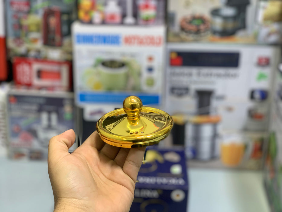 Vicalina Tea Kettles Goldens and Metal