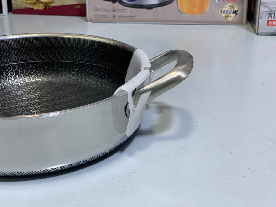 Laser Coating Shallow Casserole 25.5 Non Stick