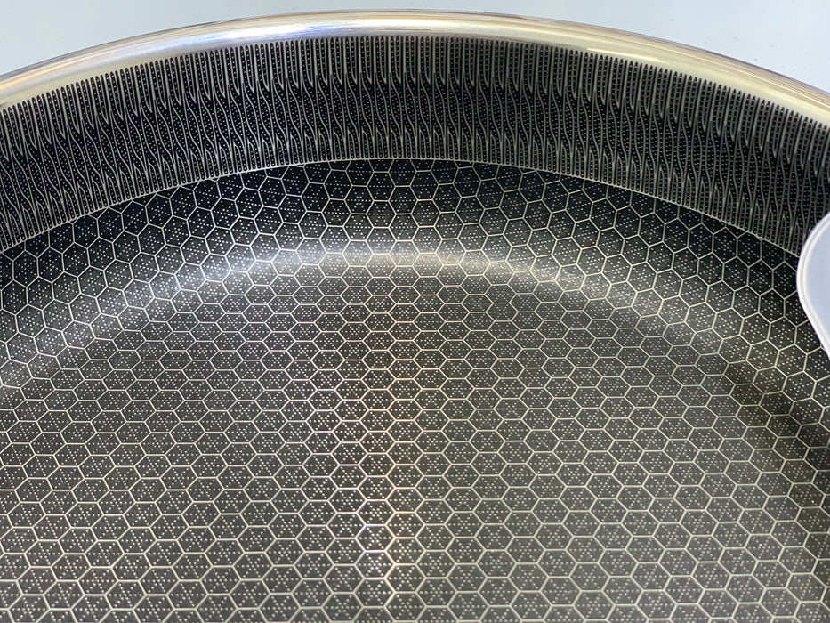 Laser Coating Shallow Casserole 25.5 Non Stick